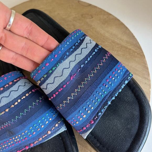 Art Effects Blue Embroidered Square Toe Chunky Slide Sandals Brazil Size 8 - Picture 6 of 11
